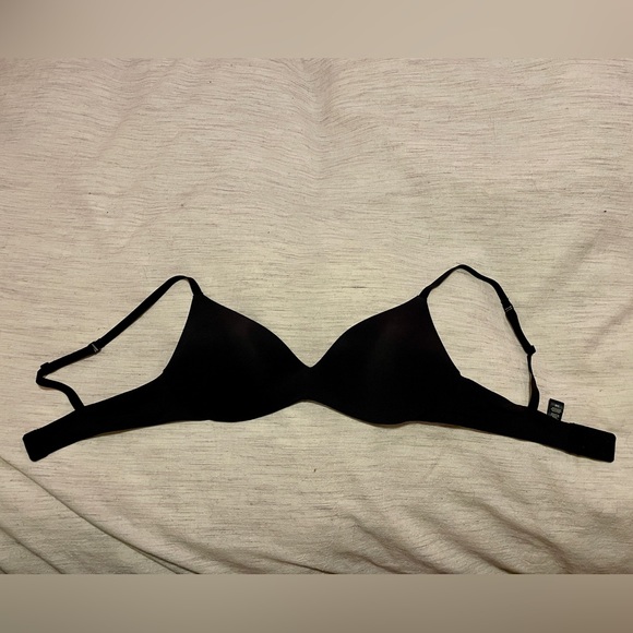 SKIMS *NEW* Wireless Form Push-Up Plunge Bra - Picture 2 of 6